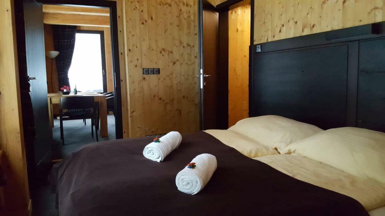 Krakonosova Dilna "Woodhaus" Aparthotel Špindlerŭv Mlýn Luaran gambar